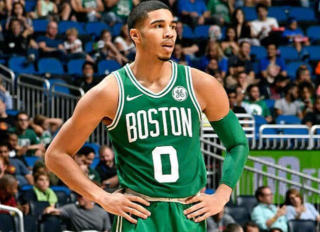 时刻做出正 时刻做出正