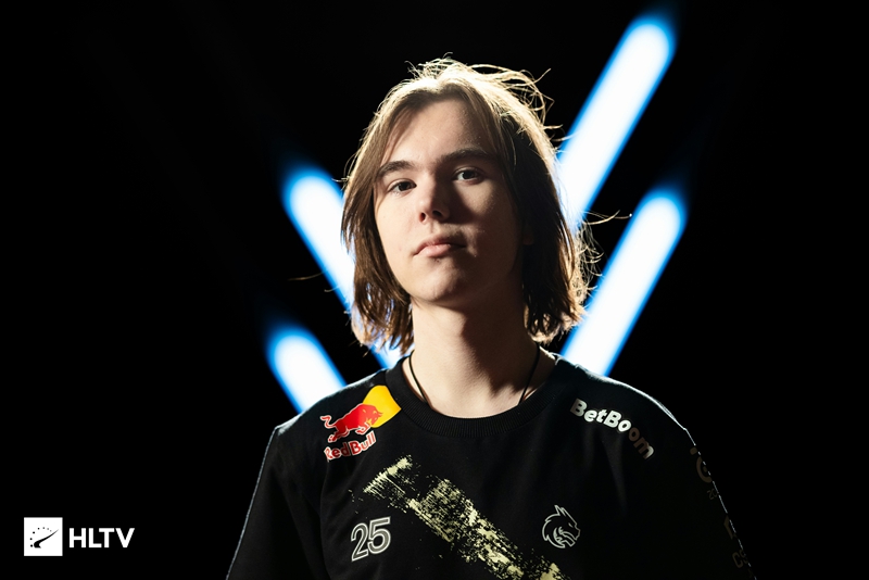 强奋斗精神 强奋斗精神